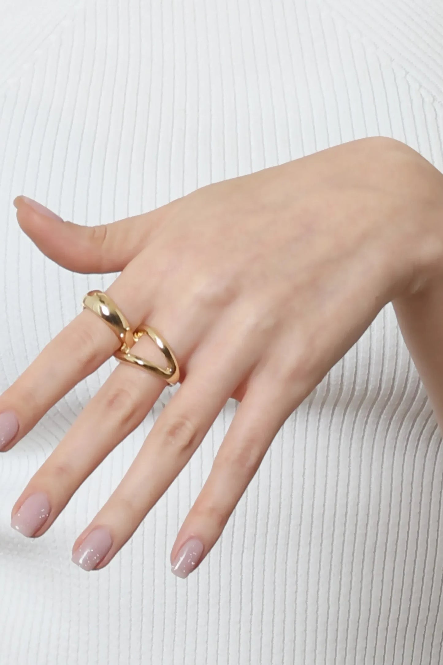 Ring 403