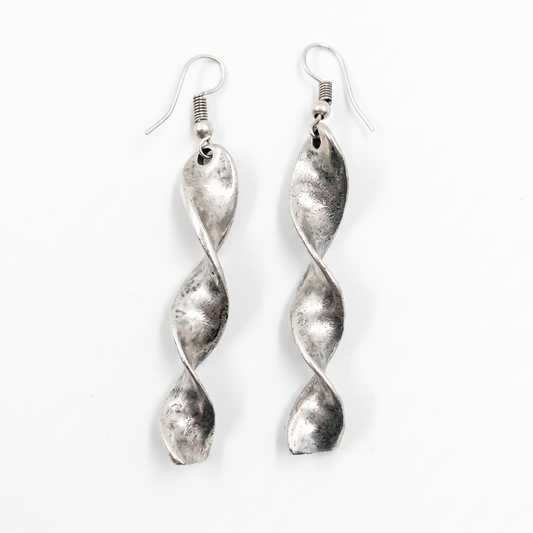 Earring 587
