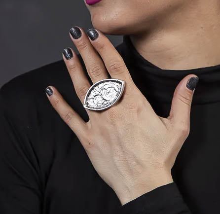Ring 438