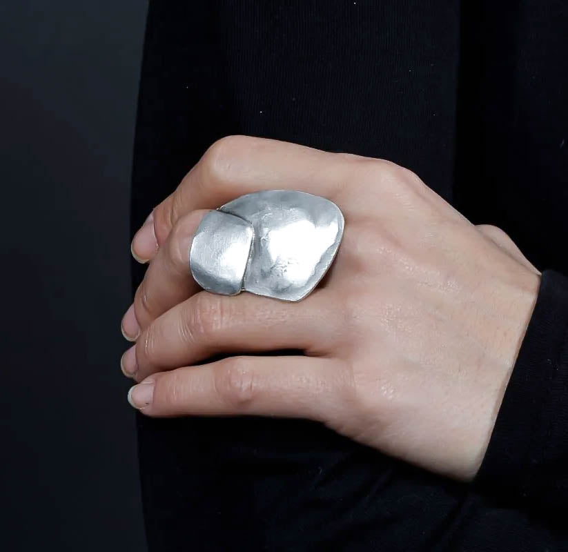 Ring 472